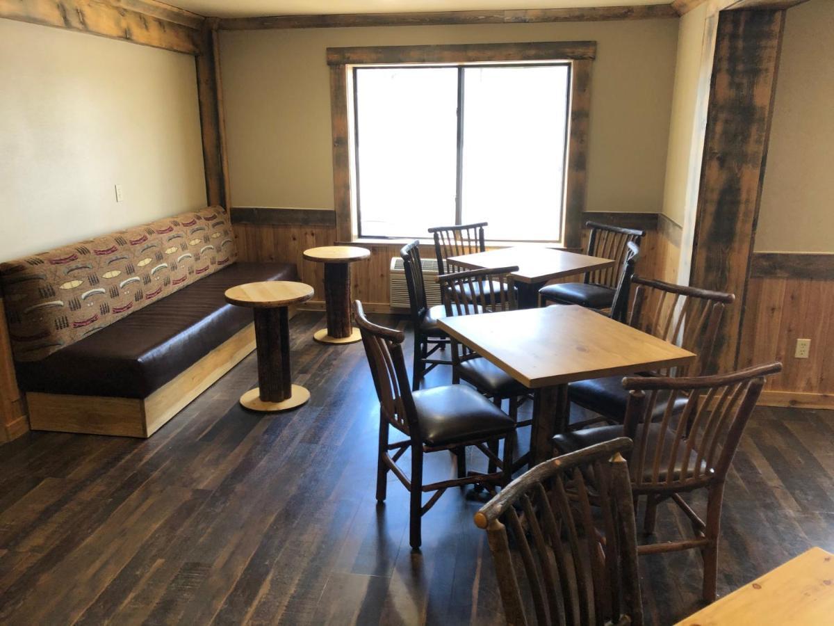 Clubhouse Inn West Yellowstone Dış mekan fotoğraf
