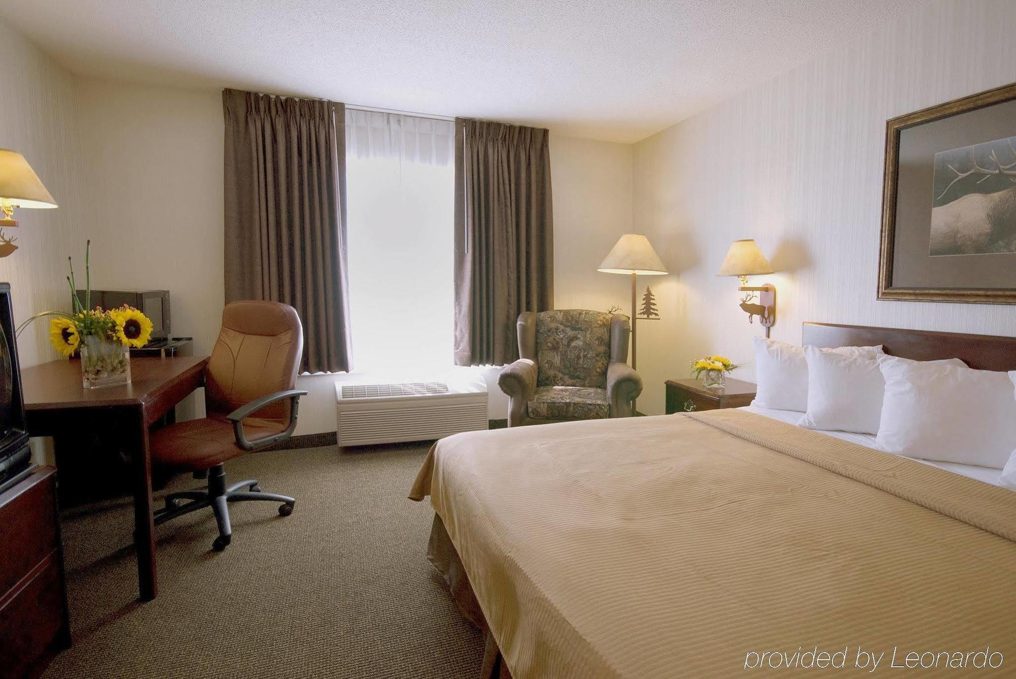 Clubhouse Inn West Yellowstone Oda fotoğraf